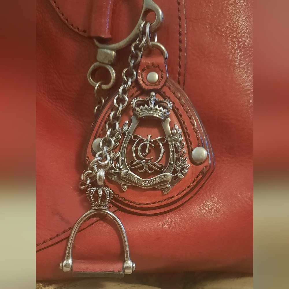 NOW ACCEPTING OFFERS! Vintage Red Leather Juicy Couture XL Purse - Picture 3 of 16